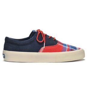 Sebago John Swan Dockside sneakers in blue navy and red plaid.